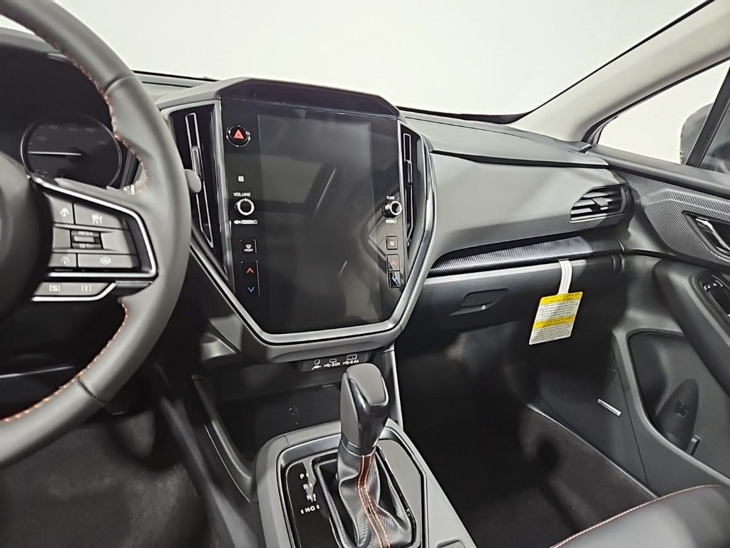 Vehicle image 17 of 29