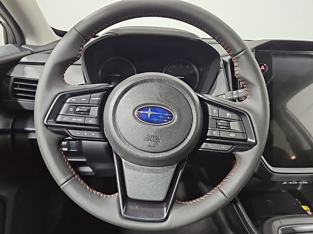 Vehicle image 14 of 29