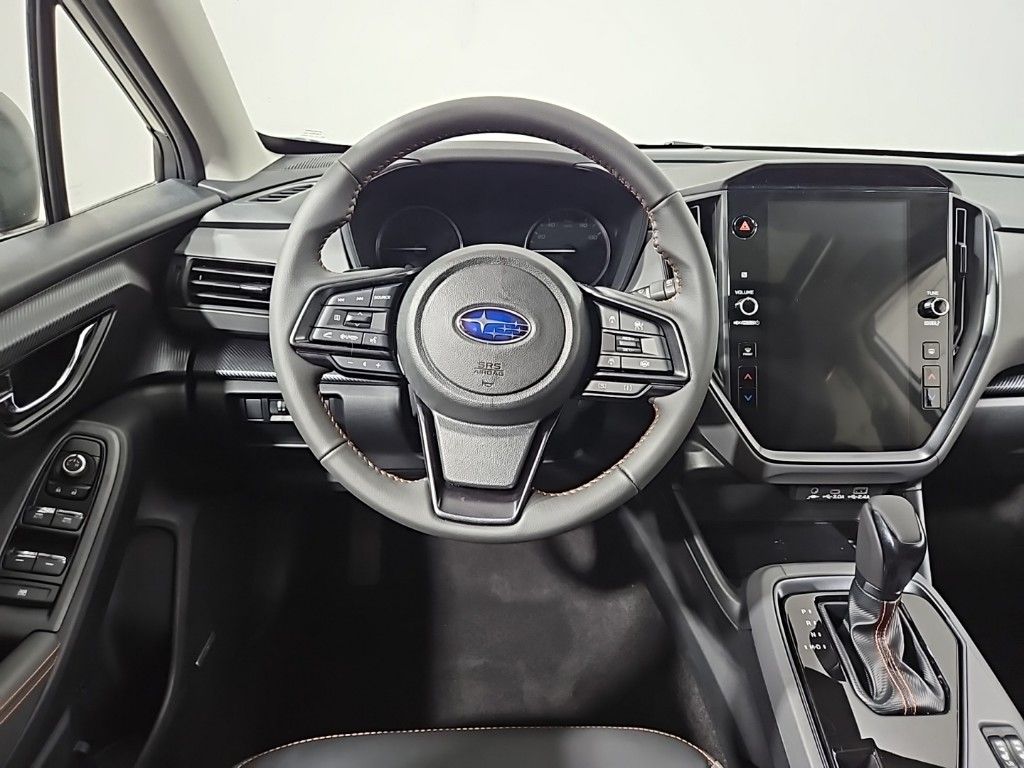 Vehicle image 13 of 29