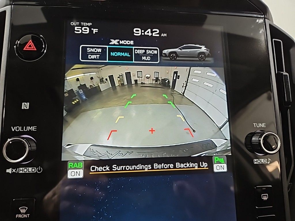 Vehicle image 19 of 29
