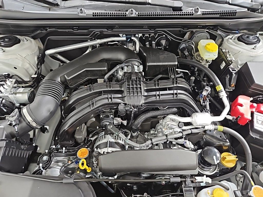 Vehicle image 21 of 29