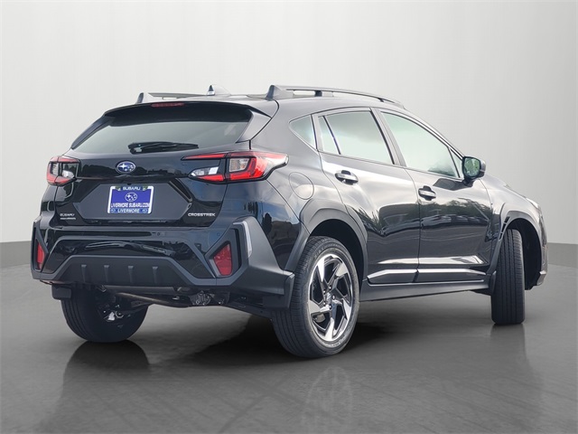 2025 Subaru Crosstrek Limited Image 4 of 15