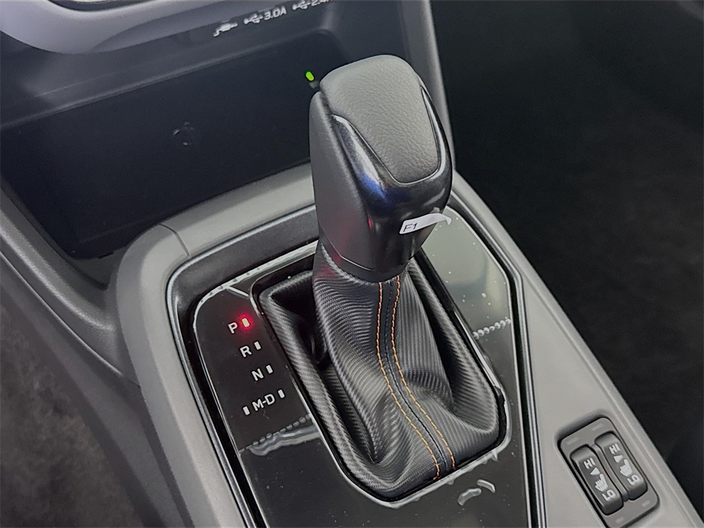 Vehicle image 15 of 31