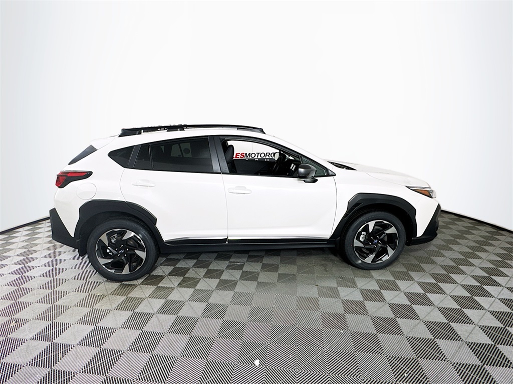 Vehicle image 4 of 31