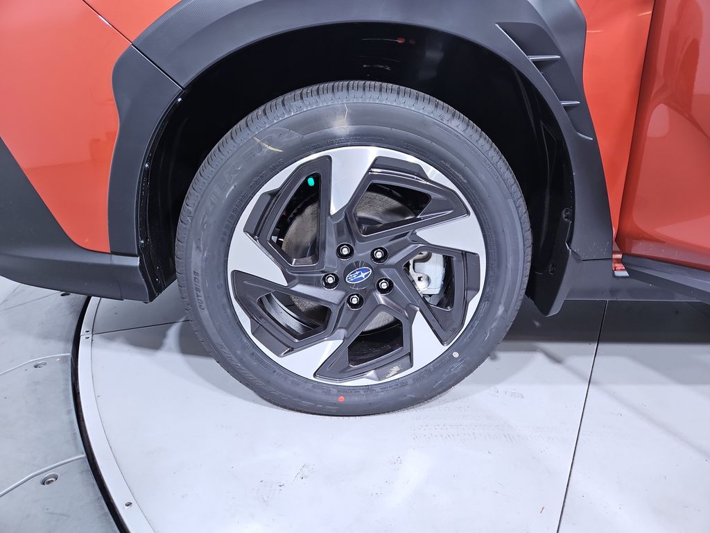 Vehicle image 26 of 29