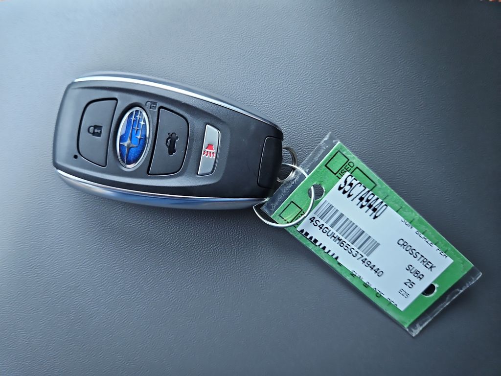 Vehicle image 28 of 29