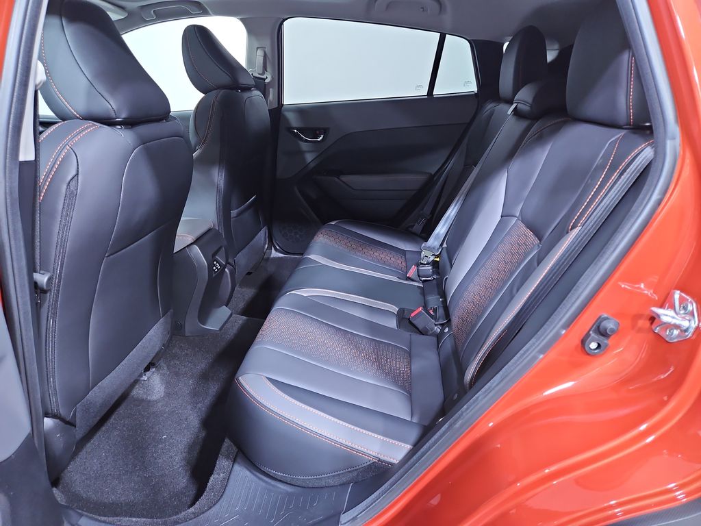 Vehicle image 24 of 29