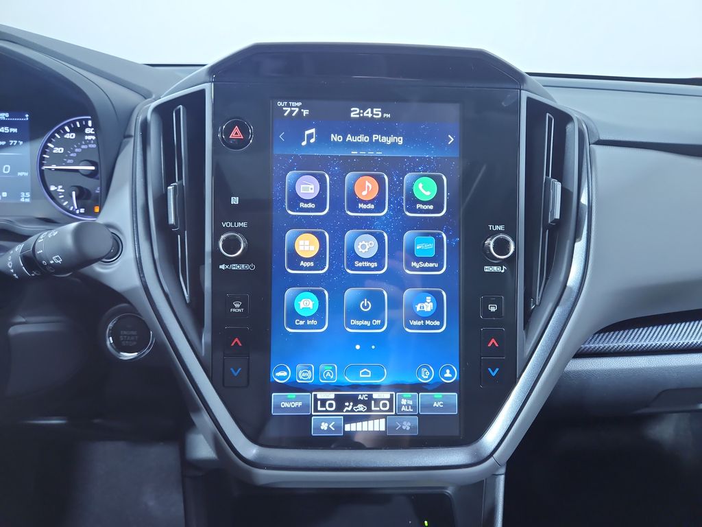 Vehicle image 18 of 29