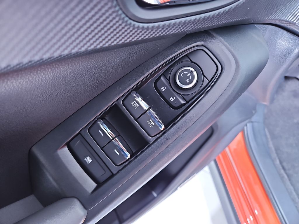 Vehicle image 11 of 29