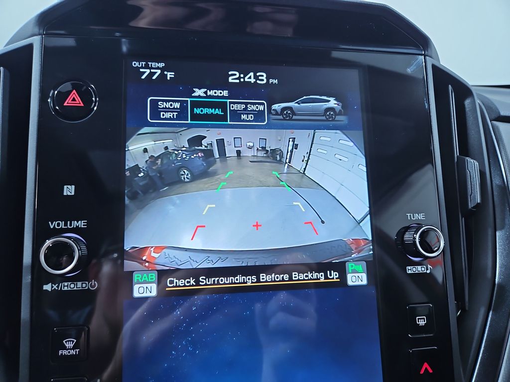 Vehicle image 19 of 29