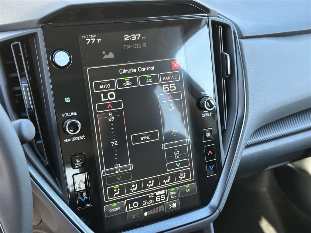 Vehicle image 22 of 25