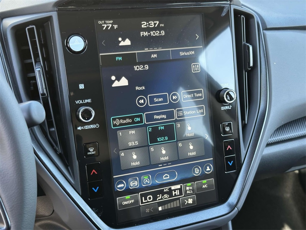 Vehicle image 20 of 25