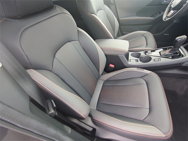 2025 Subaru Crosstrek Limited Image 17 of 33