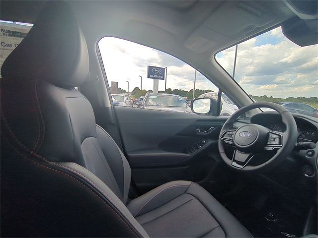 2025 Subaru Crosstrek Limited Image 20 of 33