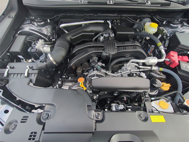 2025 Subaru Crosstrek Limited Image 10 of 33