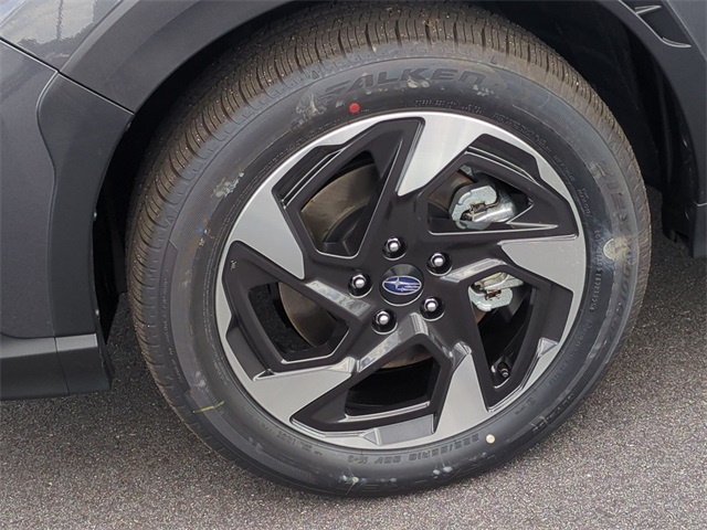 2025 Subaru Crosstrek Limited Image 11 of 33
