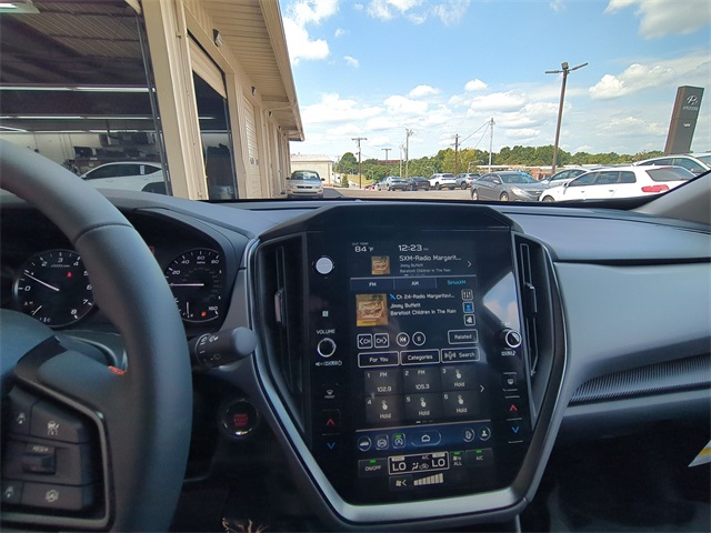 2025 Subaru Crosstrek Limited Image 20 of 33