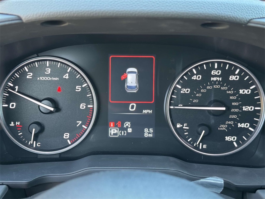 Vehicle image 27 of 28