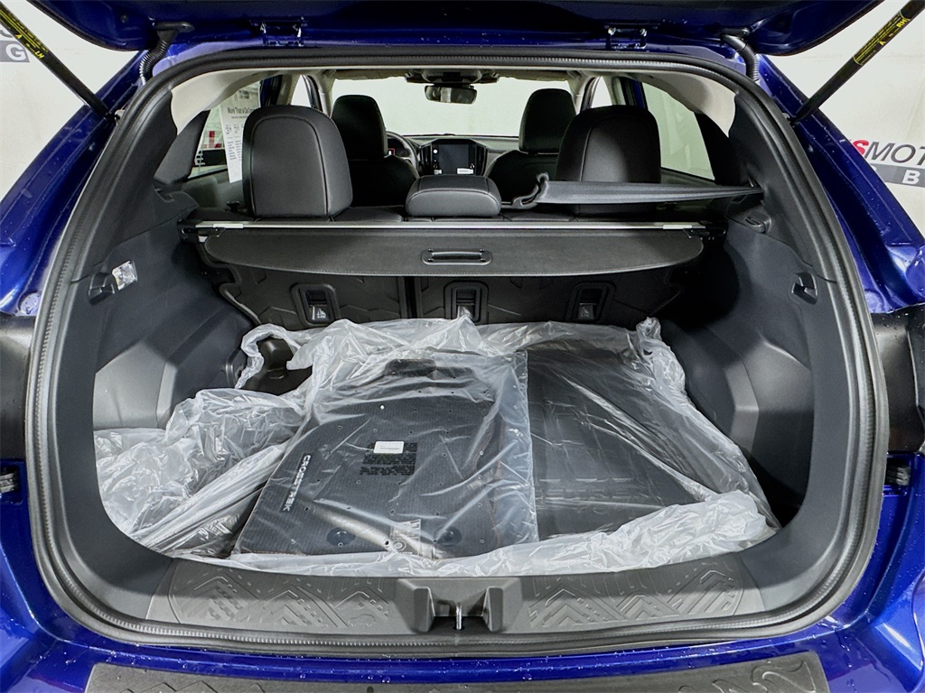 Vehicle image 23 of 29