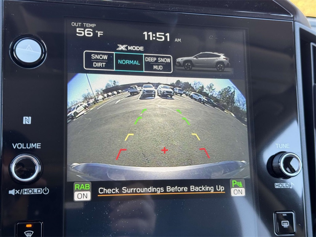Vehicle image 21 of 28