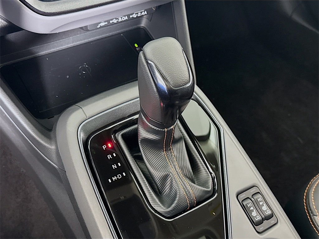 Vehicle image 15 of 31