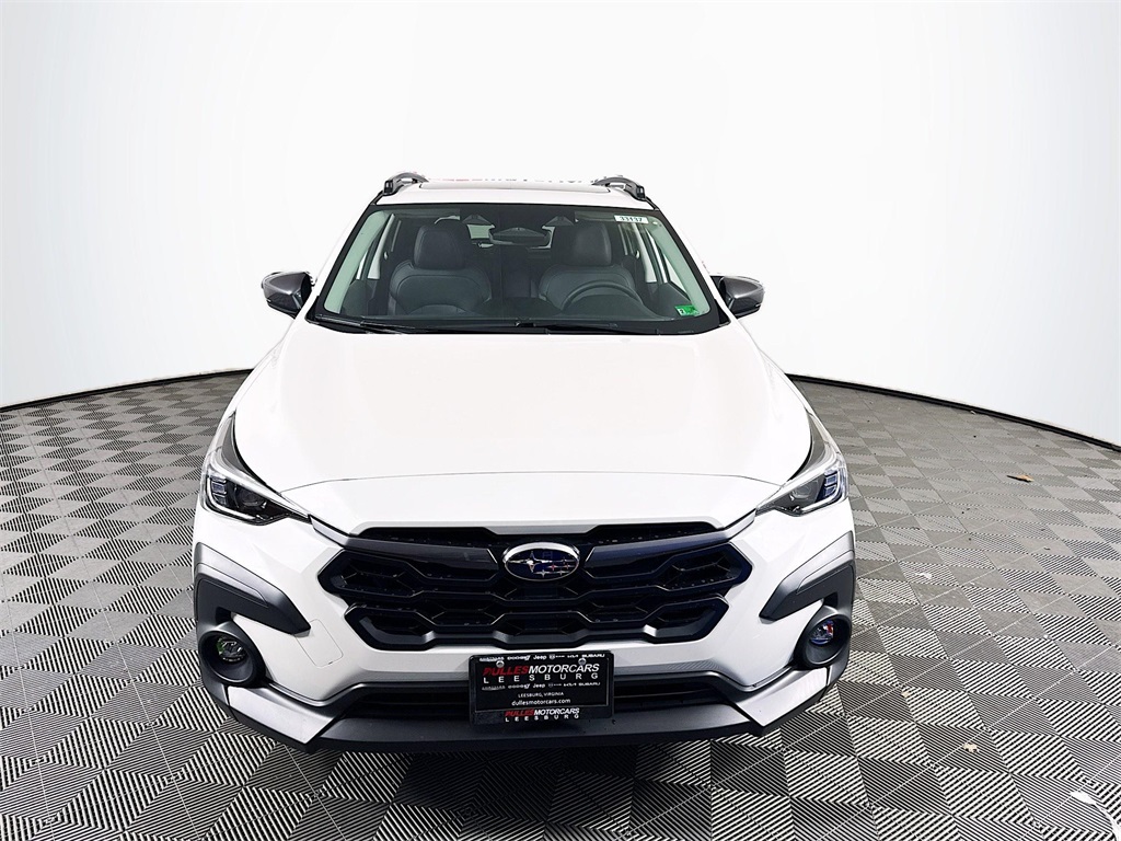 Vehicle image 2 of 31