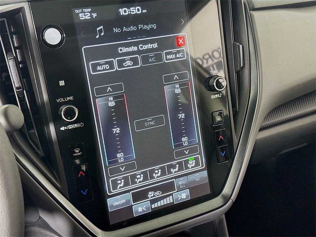Vehicle image 14 of 31