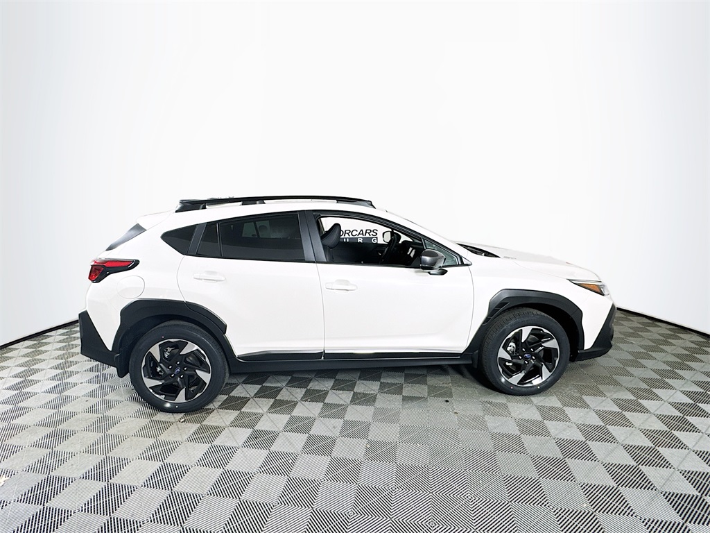 Vehicle image 4 of 31