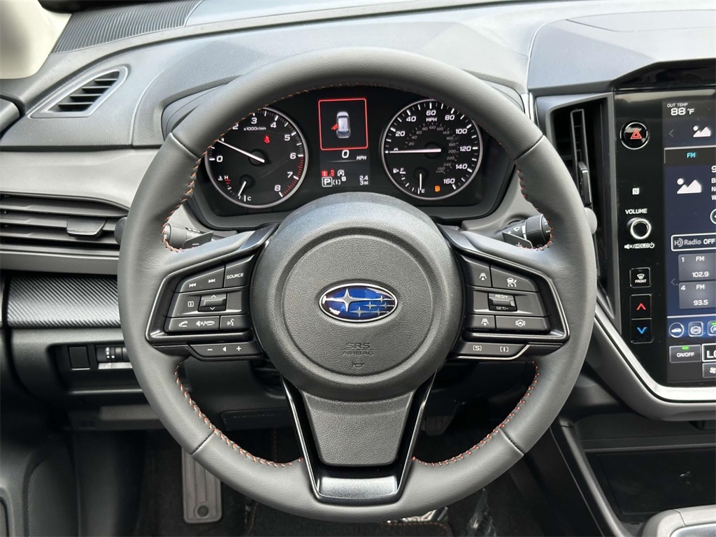 Vehicle image 19 of 25
