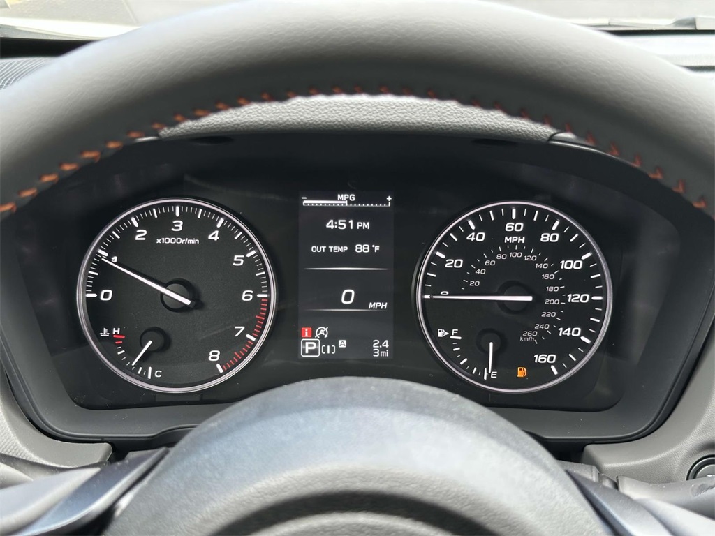 Vehicle image 24 of 25