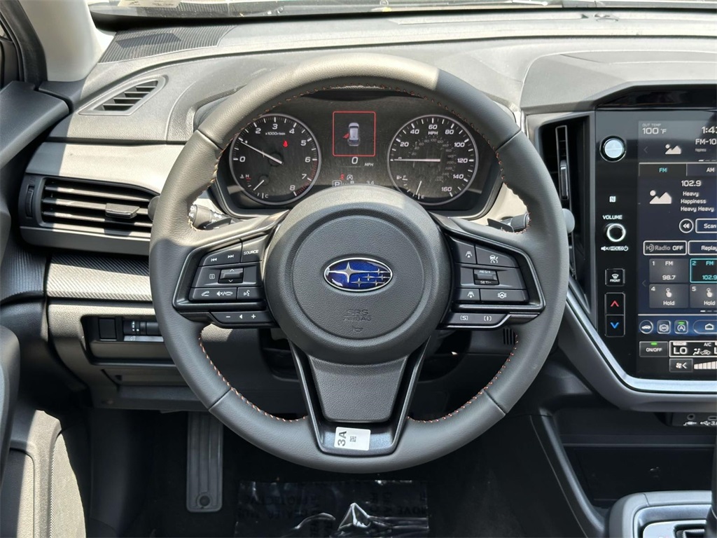 Vehicle image 23 of 25