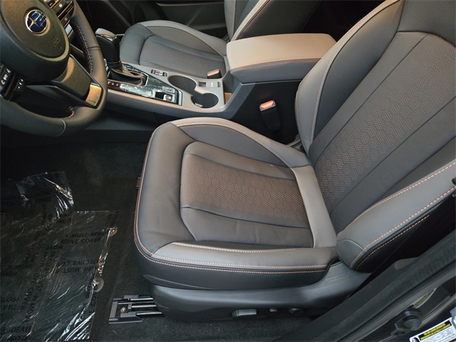 2025 Subaru Crosstrek Limited Image 15 of 15