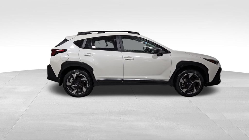 Vehicle image 4 of 29