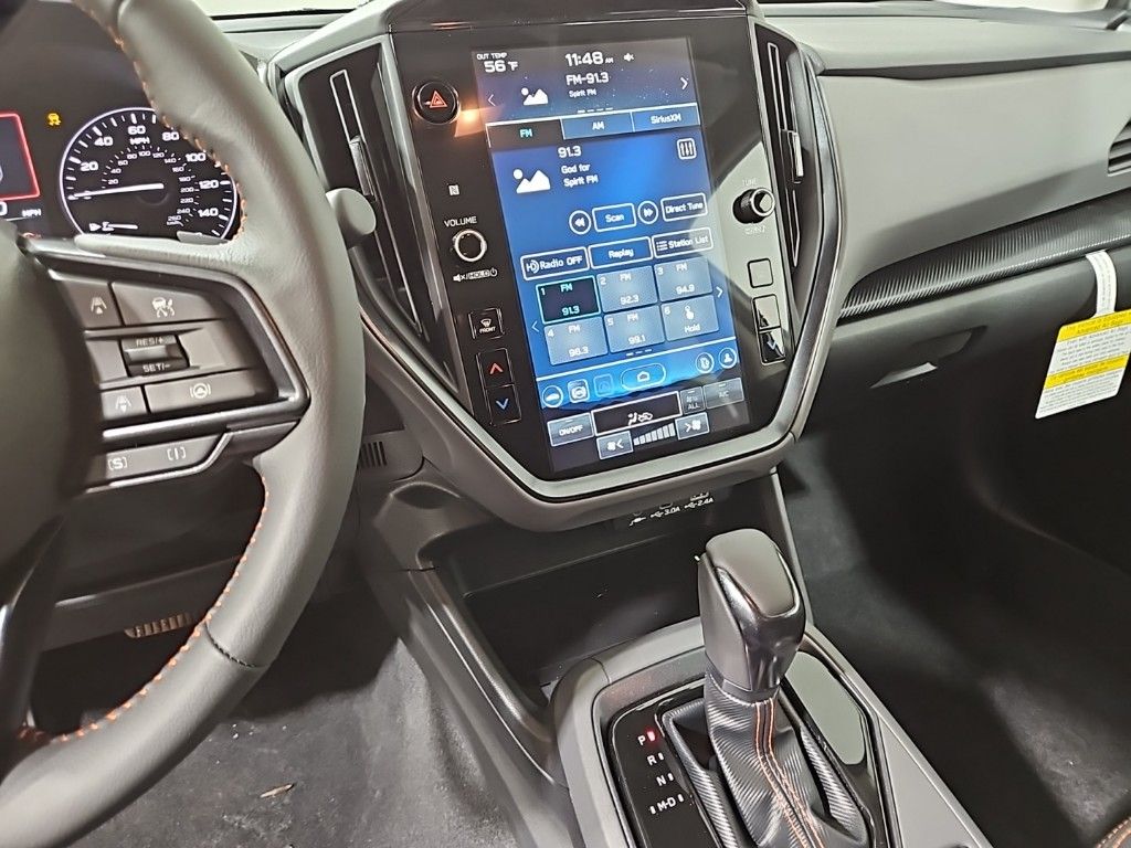 Vehicle image 17 of 29