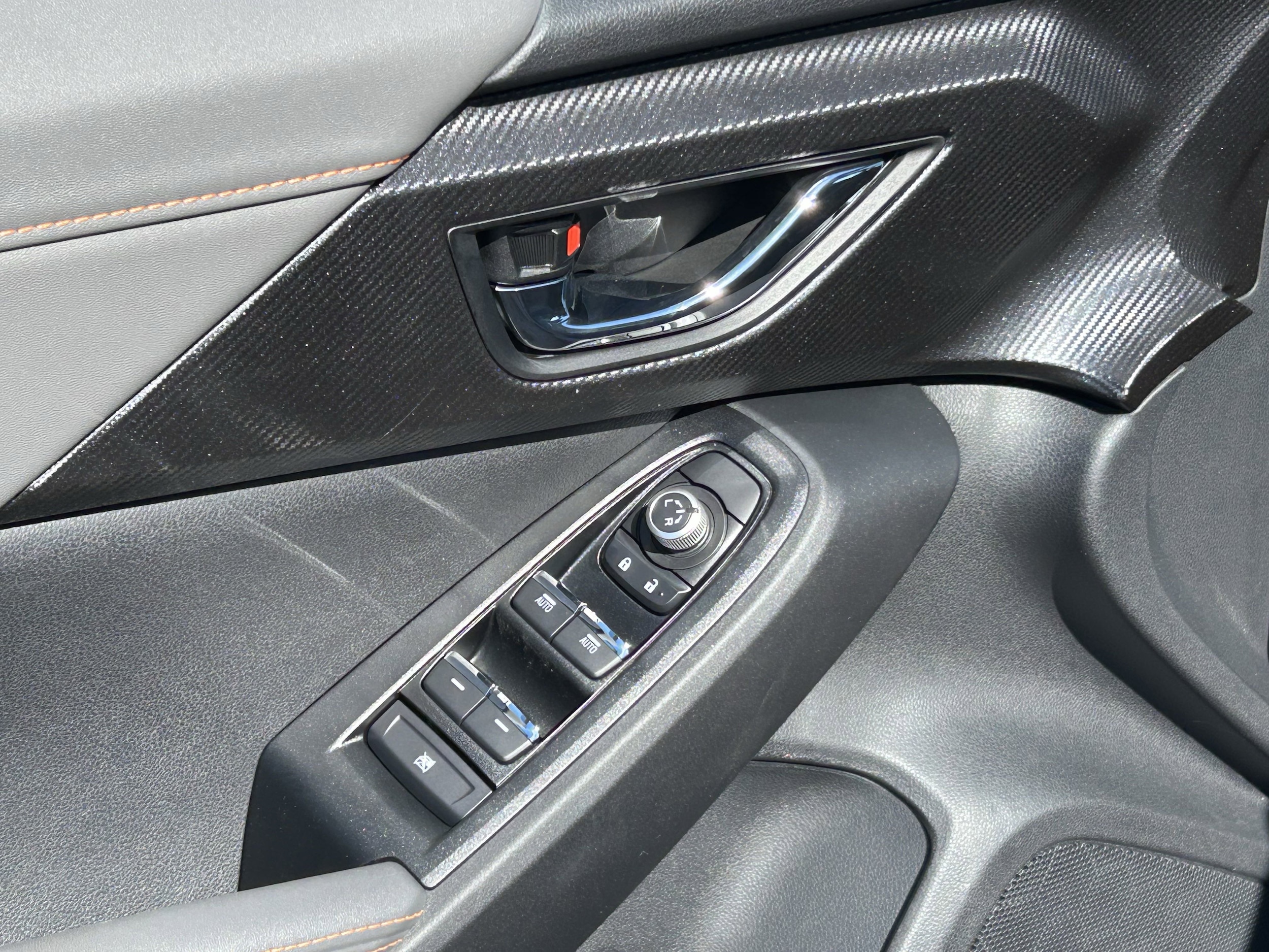 Vehicle image 15 of 35