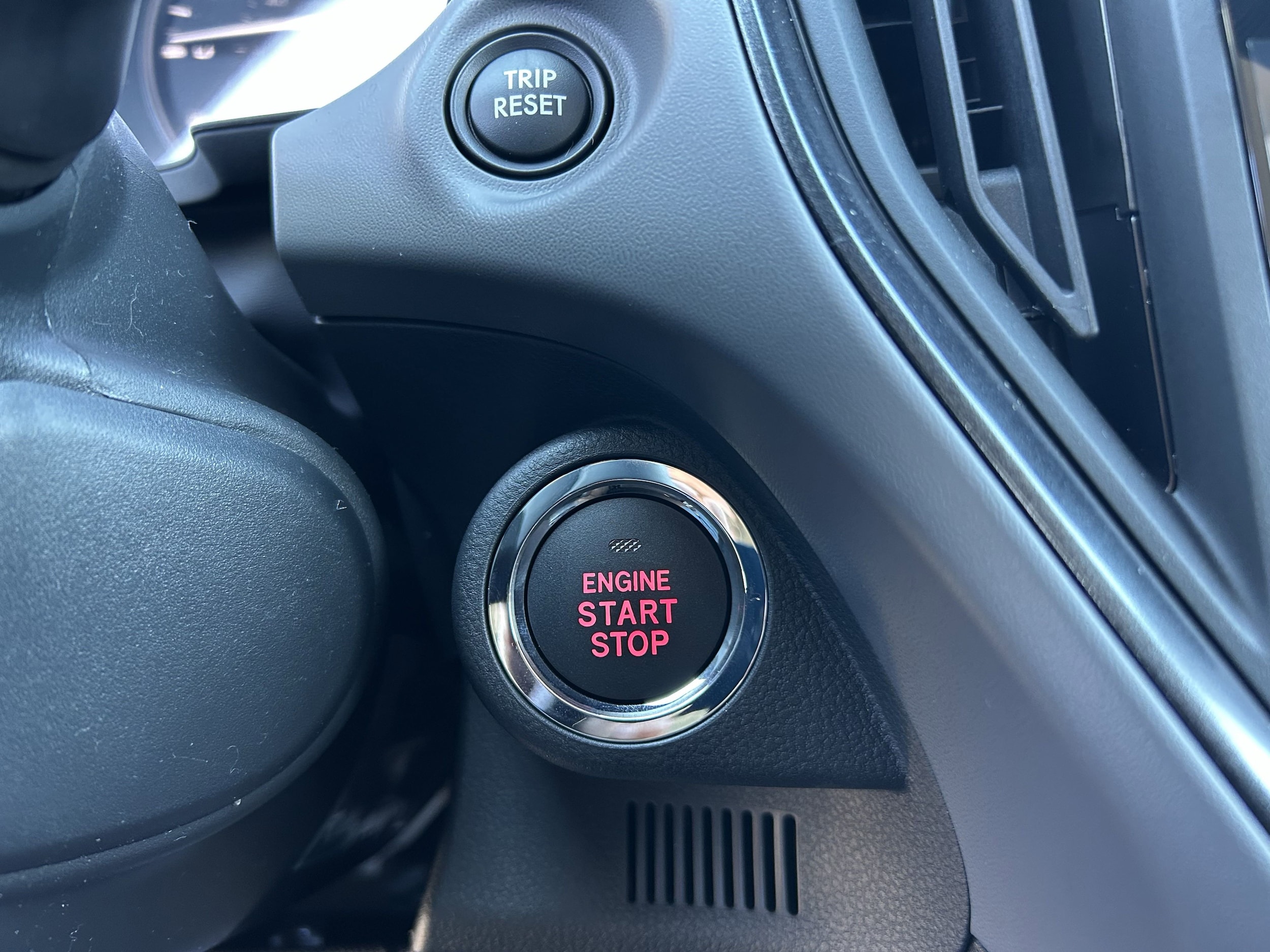 Vehicle image 22 of 35