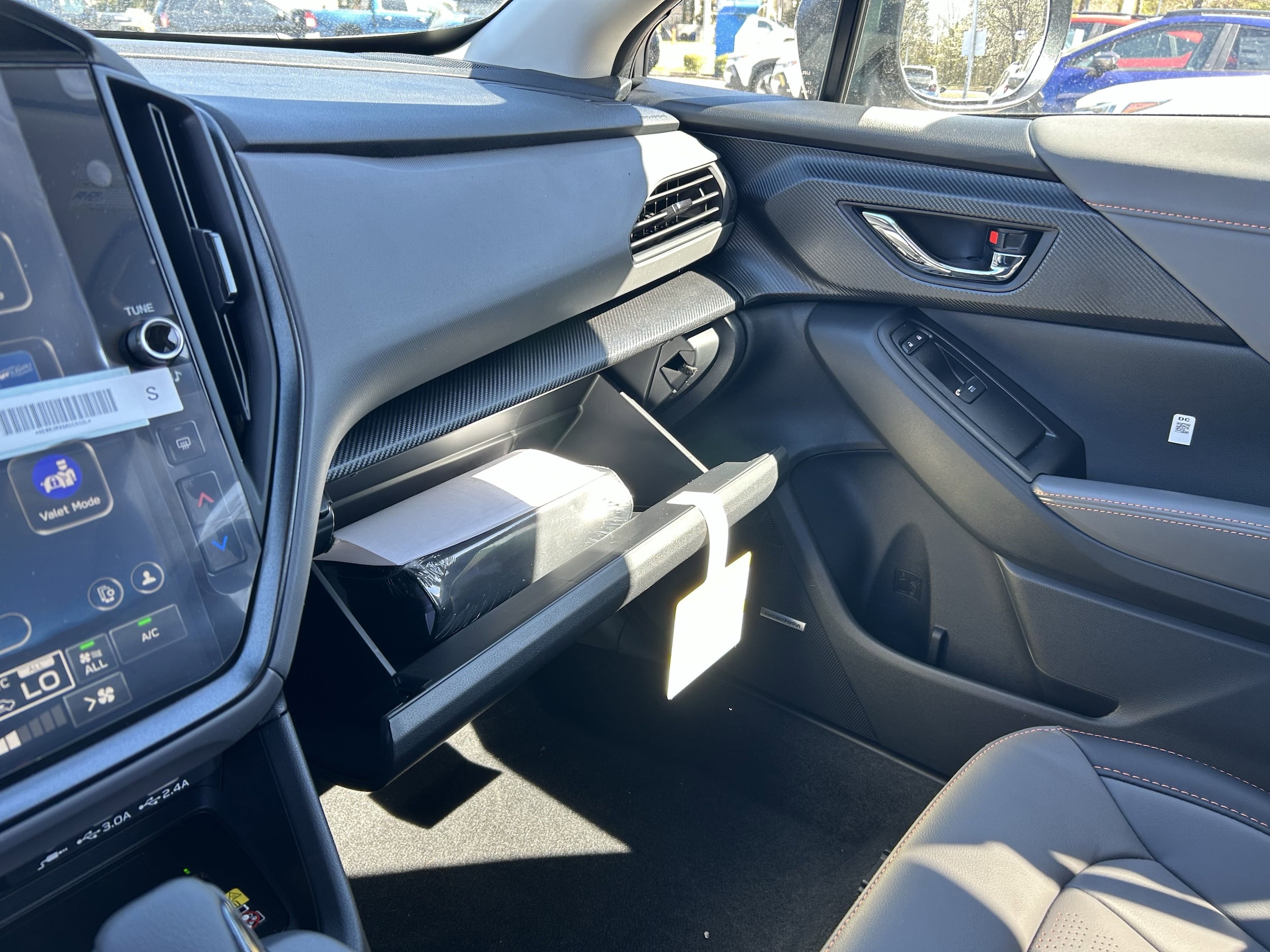 Vehicle image 23 of 35