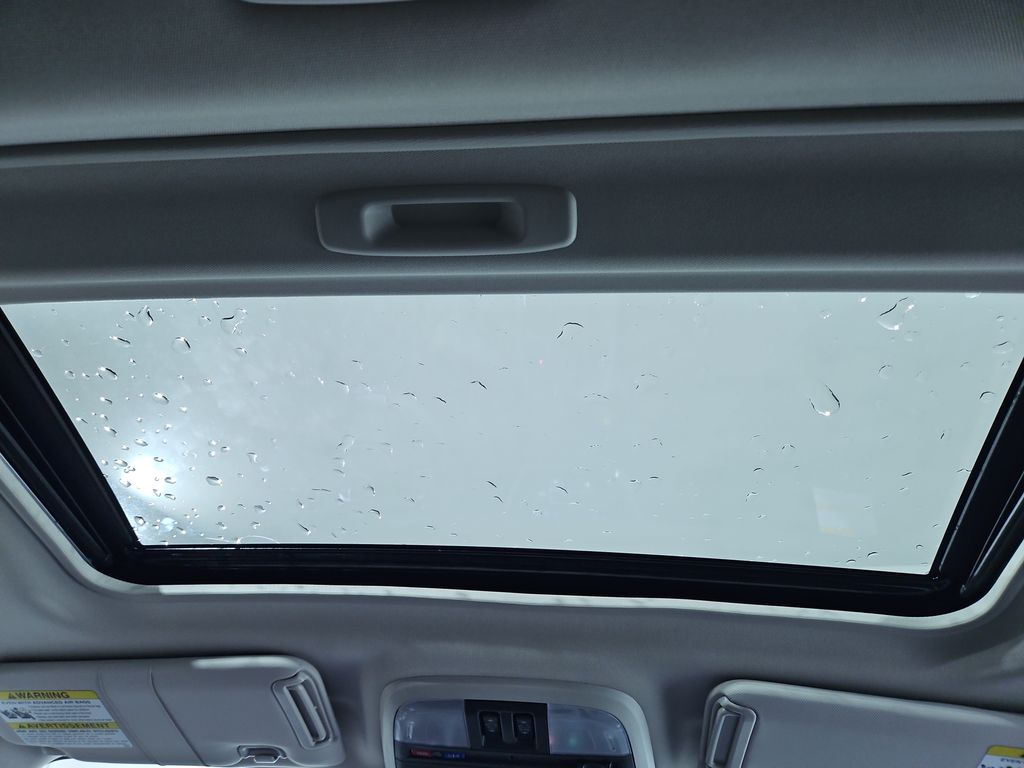 Vehicle image 20 of 29