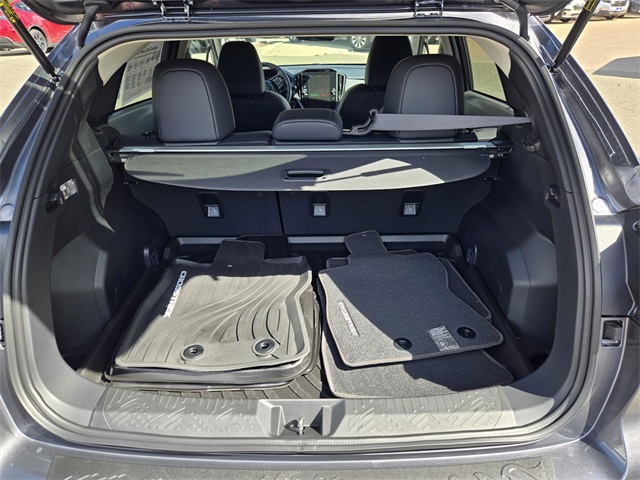 2025 Subaru Crosstrek Limited Image 6 of 15