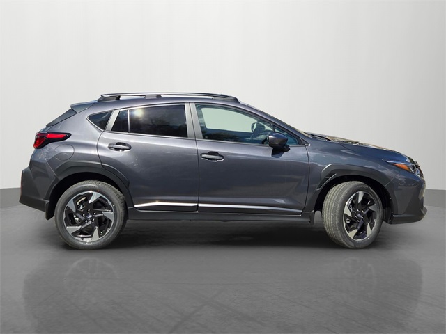 2025 Subaru Crosstrek Limited Image 3 of 15