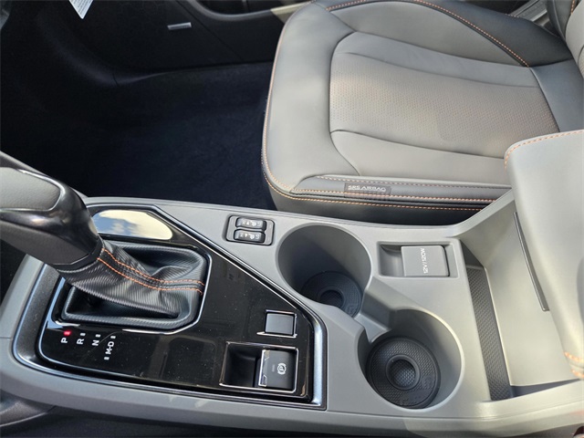 2025 Subaru Crosstrek Limited Image 11 of 15