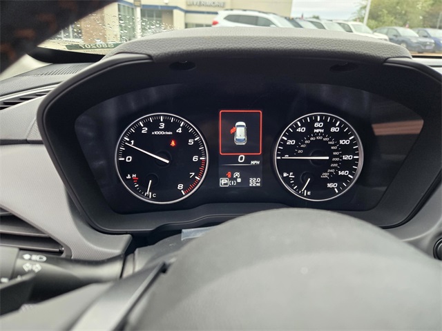 2025 Subaru Crosstrek Limited Image 9 of 15