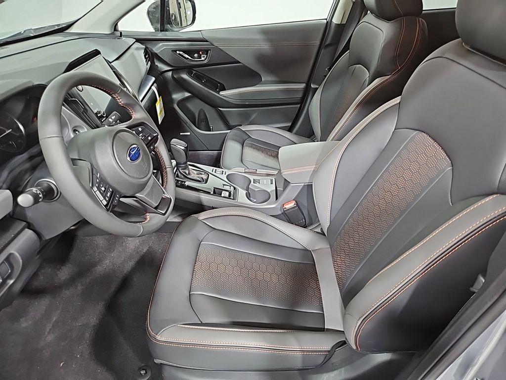 Vehicle image 9 of 30