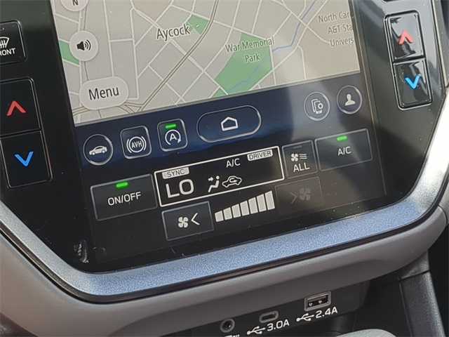 2025 Subaru Crosstrek Limited Image 18 of 28