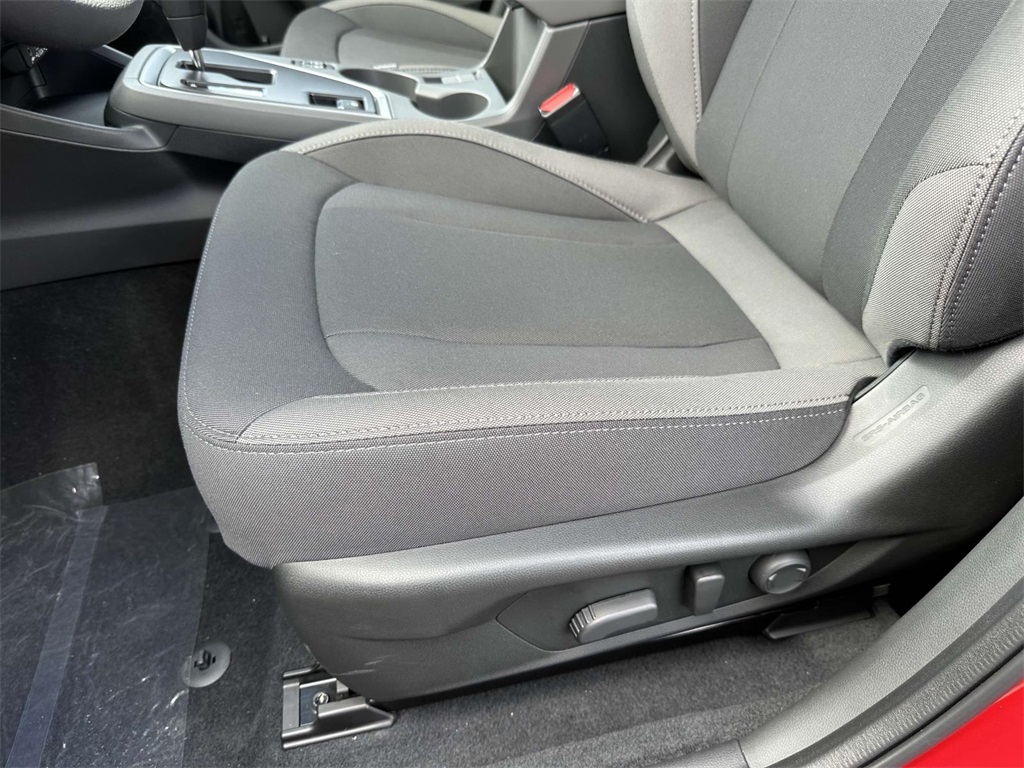 Vehicle image 15 of 25