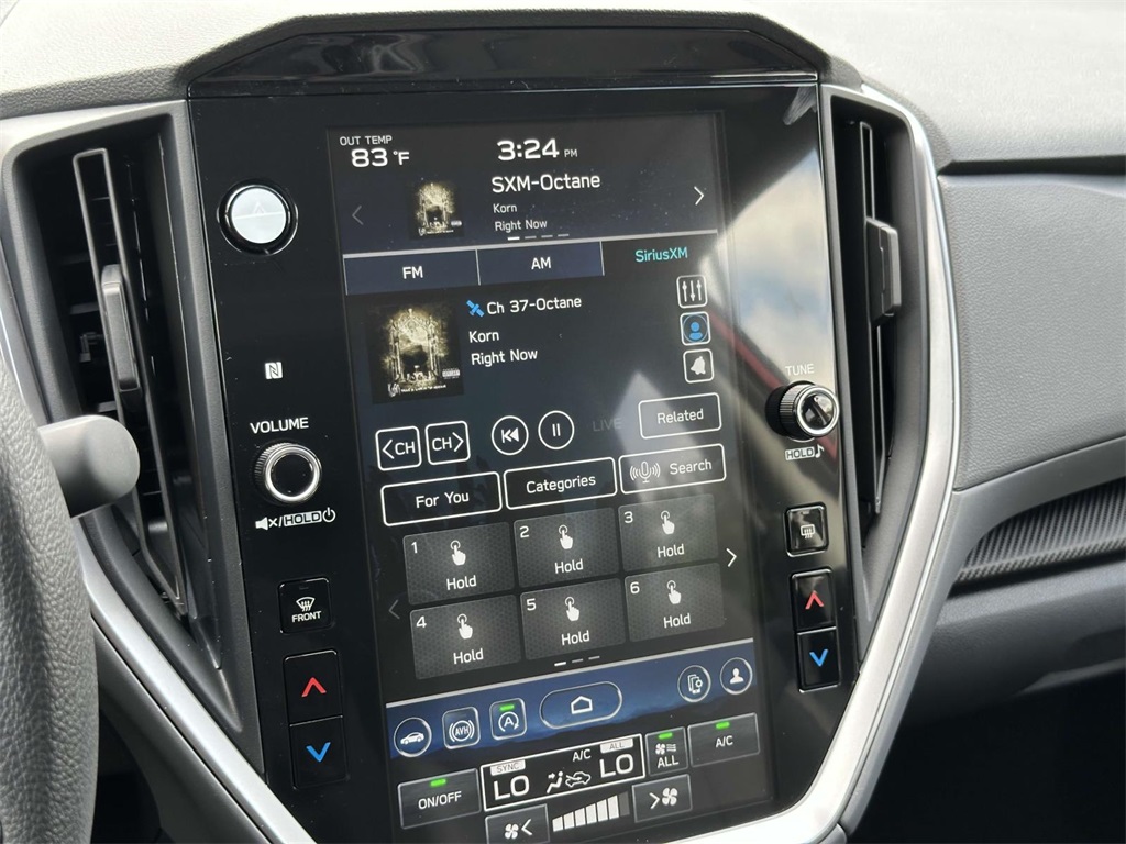 Vehicle image 20 of 25