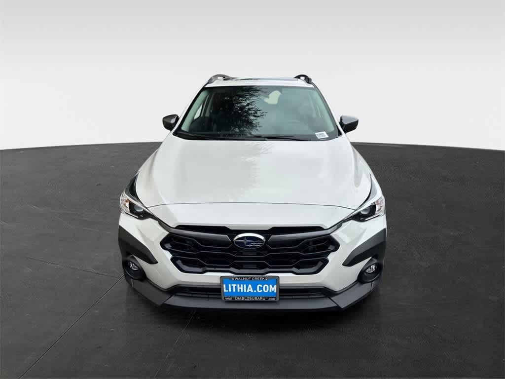 2025 Subaru Crosstrek Premium Image 2 of 22