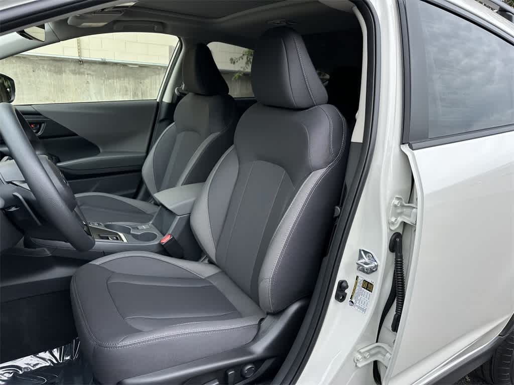 2025 Subaru Crosstrek Premium Image 10 of 22