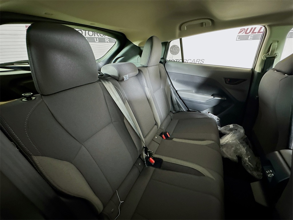 Vehicle image 12 of 31