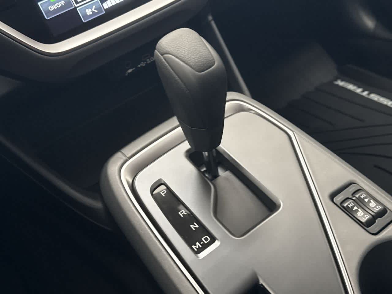 Vehicle image 21 of 29